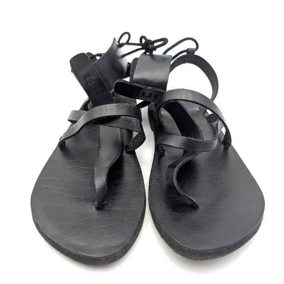 Free People Vacation Day Women's Wrap Flat Sandals Black Size US8.5 EU39 - Picture 2 of 12